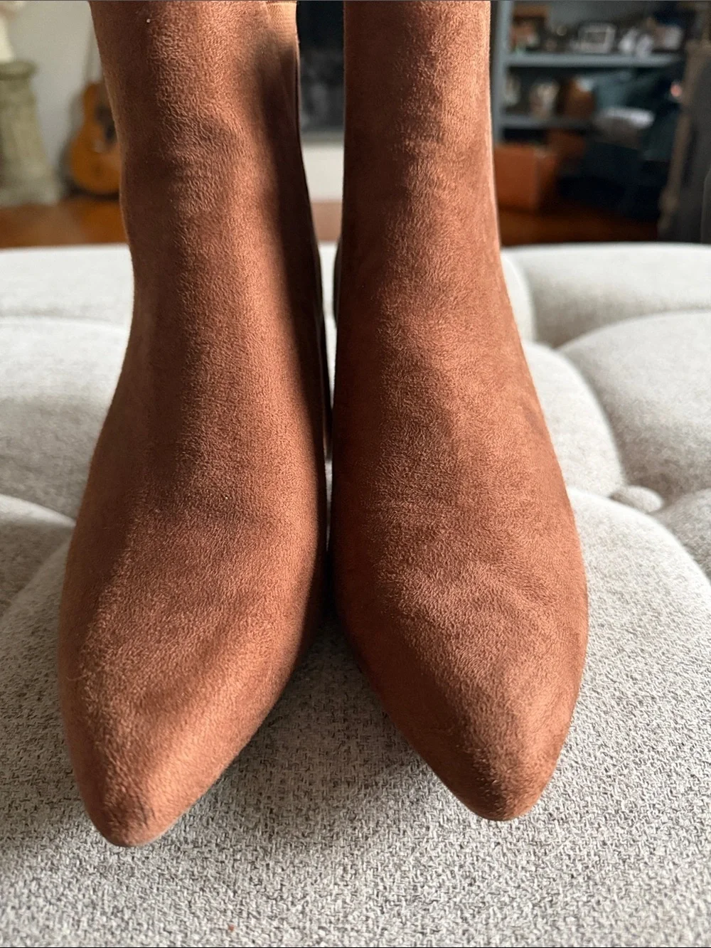 Aerosoles Suede-Like Pointed Toe Ankle Boots Block Heel Elastic Side Sz 6.5